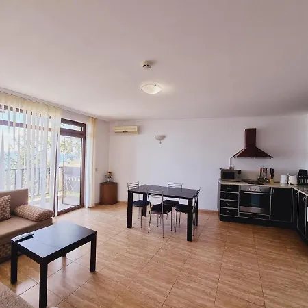 Petar 1,2 Apart Complex Apartahotel 4*