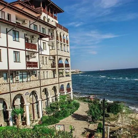 Etara 1 Complex 4*