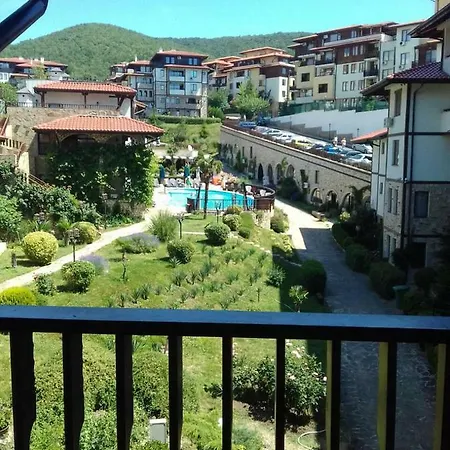 Petar 1,2 Apart Complex Apartahotel 4*